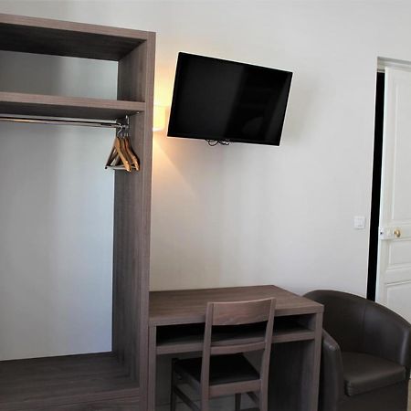 Royal Hotel Angers Esterno foto